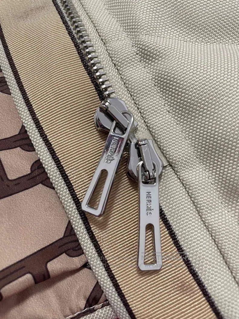 Hermes Hermes Short down jacket, bread style, beige Size XS / US 0-2 / IT 36-38 - 5 Thumbnail