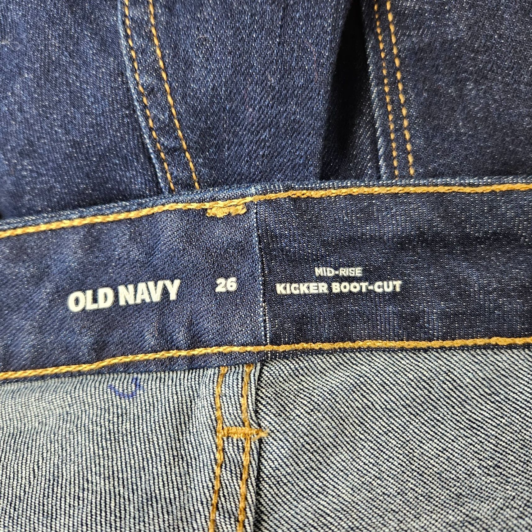 Old Navy Old Navy Womens Kicker Bootcut Jeans Sz 26 Blue Dark Wash Jeans Womens 26 Bootcut Blue Dark Wash Womens Old Navy Size 26" / US 2 / IT 38 - 7 Thumbnail
