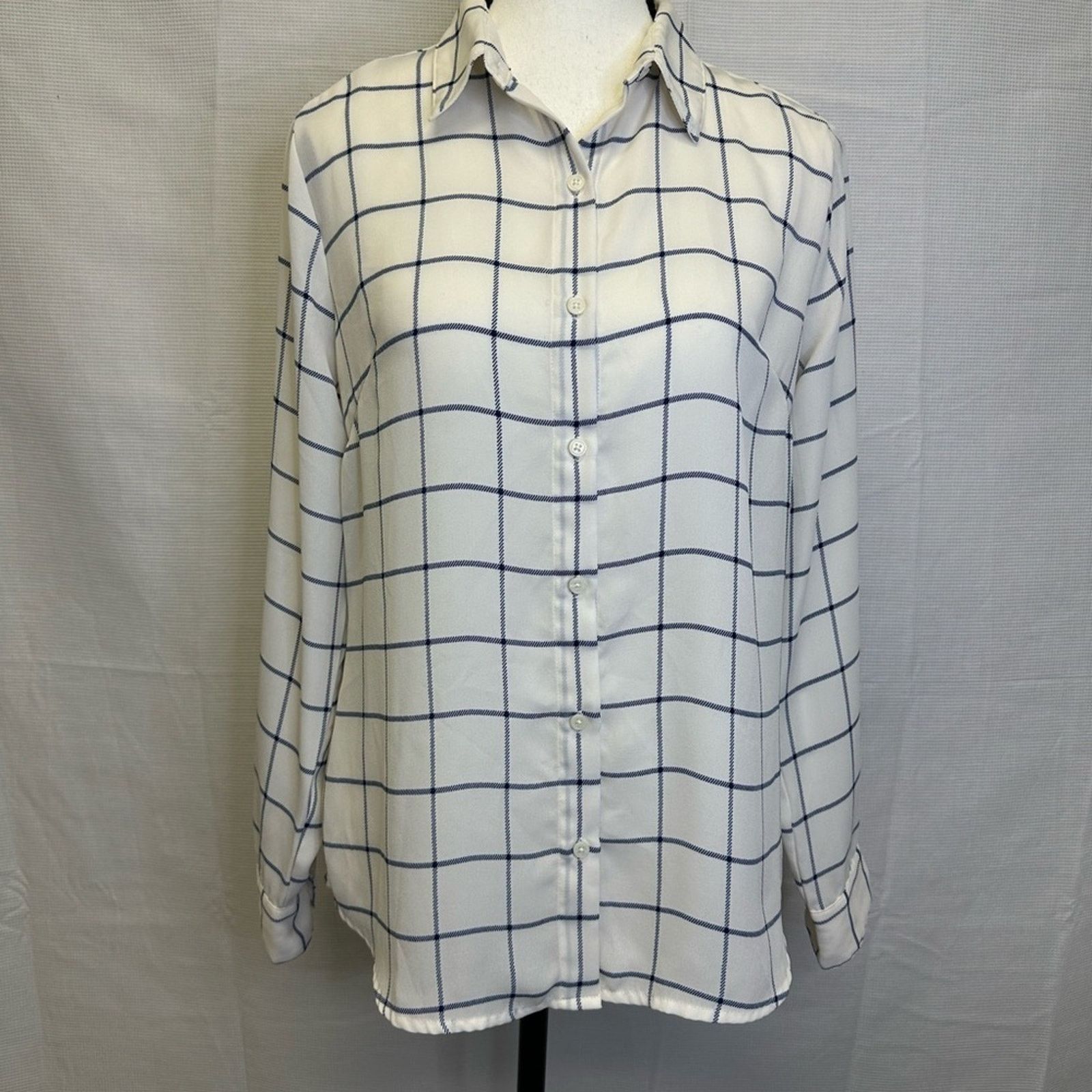 Banana Republic Banana Republic Sheer Plaid Button-Down Blouse Size S Size S / US 4 / IT 40 - 2 Thumbnail