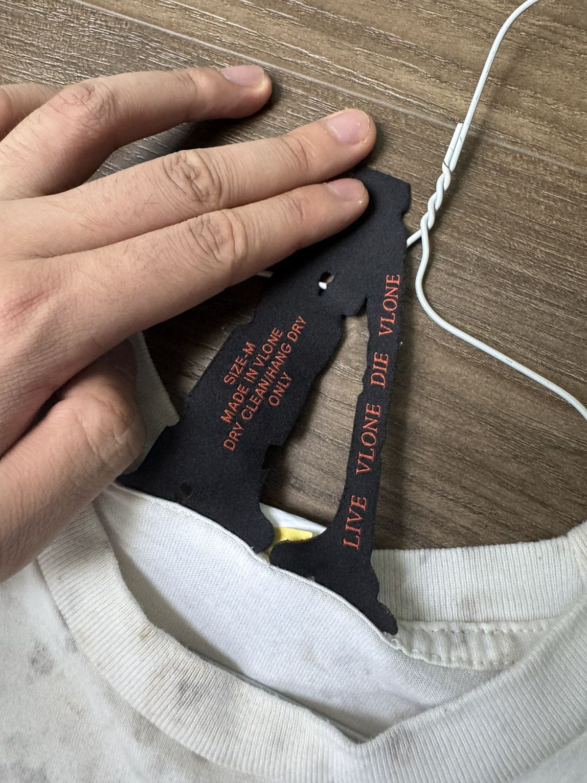 Vlone vlone x LSD Friends Size US M / EU 48-50 / 2 - 5 Thumbnail