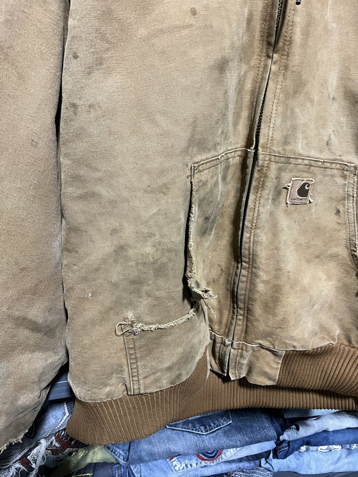 Carhartt × Vintage Crazy Vintage Thrashed Carhartt Hooded Jacket Faded Workwear Size US XL / EU 56 / 4 - 4 Thumbnail