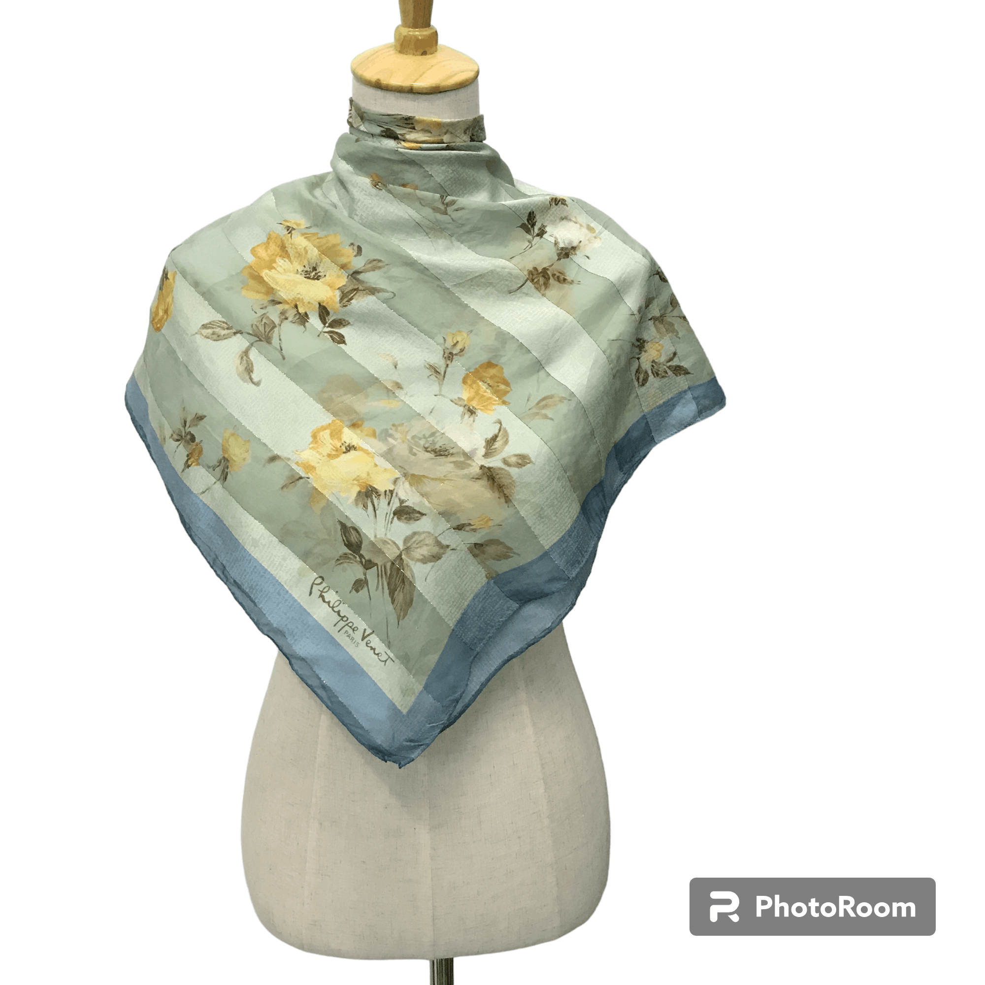 Japanese Brand Vintage Philippe V Floral Silk Scarf M18 Size ONE SIZE - 1 Thumbnail