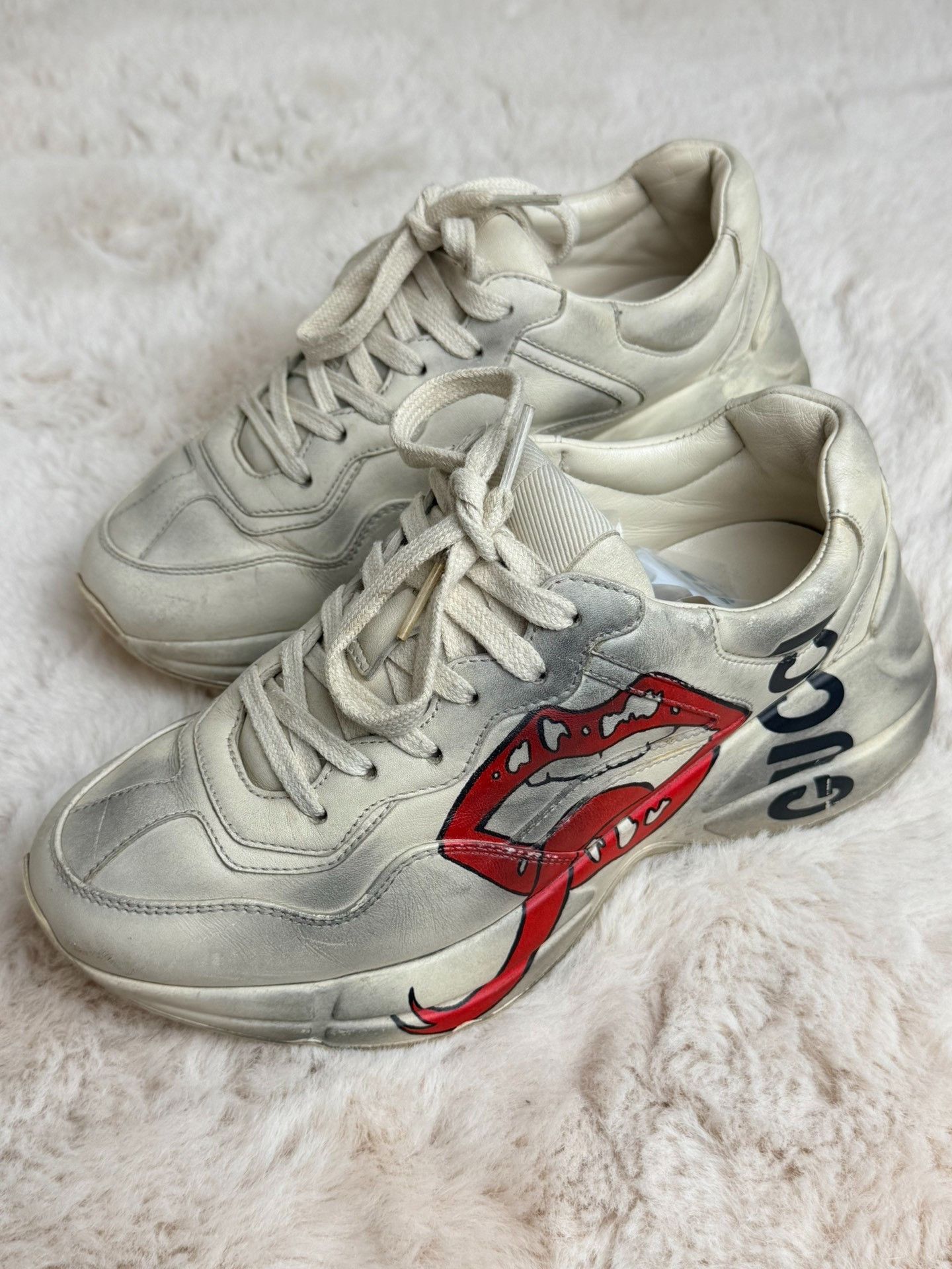 Gucci Gucci Distressed White Lowtop Sneakers us_5-5 Women Size US 5.5 / IT 35.5 - 1 Thumbnail