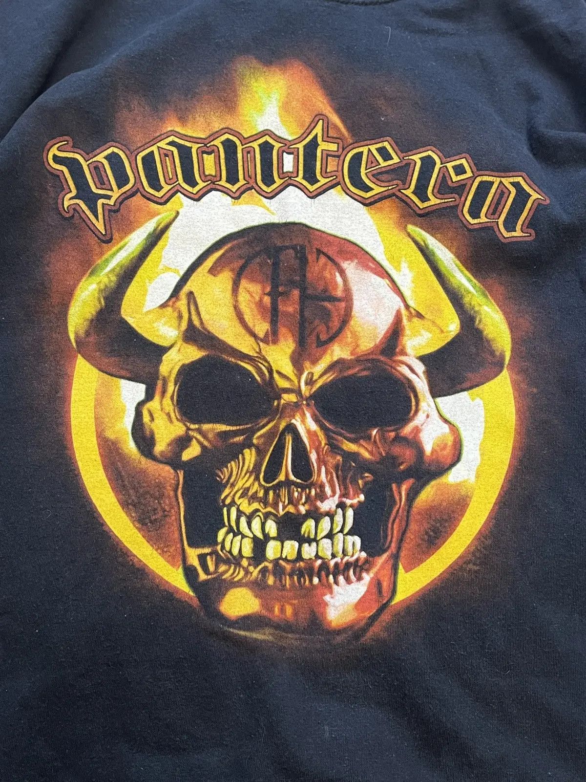 Band Tees VINTAGE PANTERA 2004 SKULL HELL T SHIRT Size US L / EU 52-54 / 3 - 2 Thumbnail