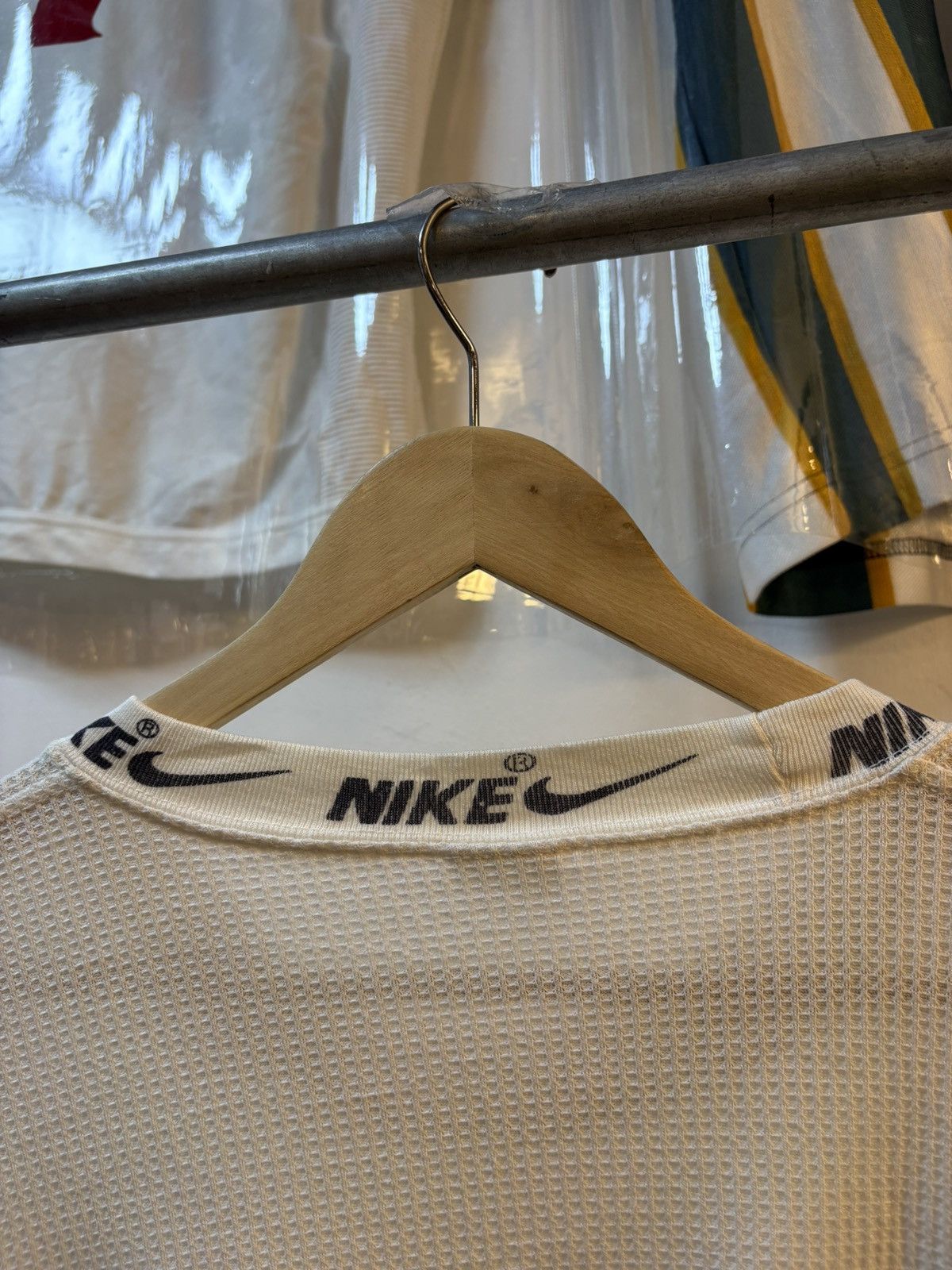 Nike Vintage 90s Nike Spell Out Big Logo T-Shirt Size US XXL / EU 58 / 5 - 16 Thumbnail