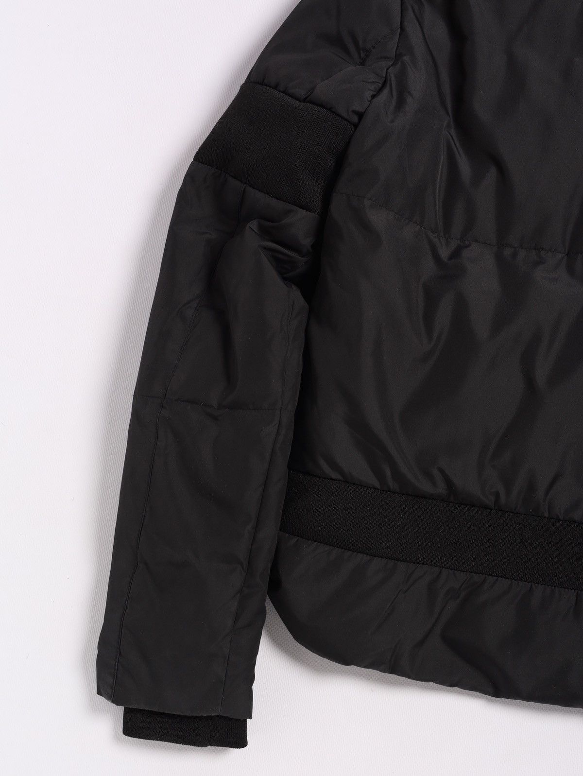Maison Margiela MM6 Maison Margiela Puffer Asymmetrical Down Jacket Black Size S / US 4 / IT 40 - 16 Thumbnail