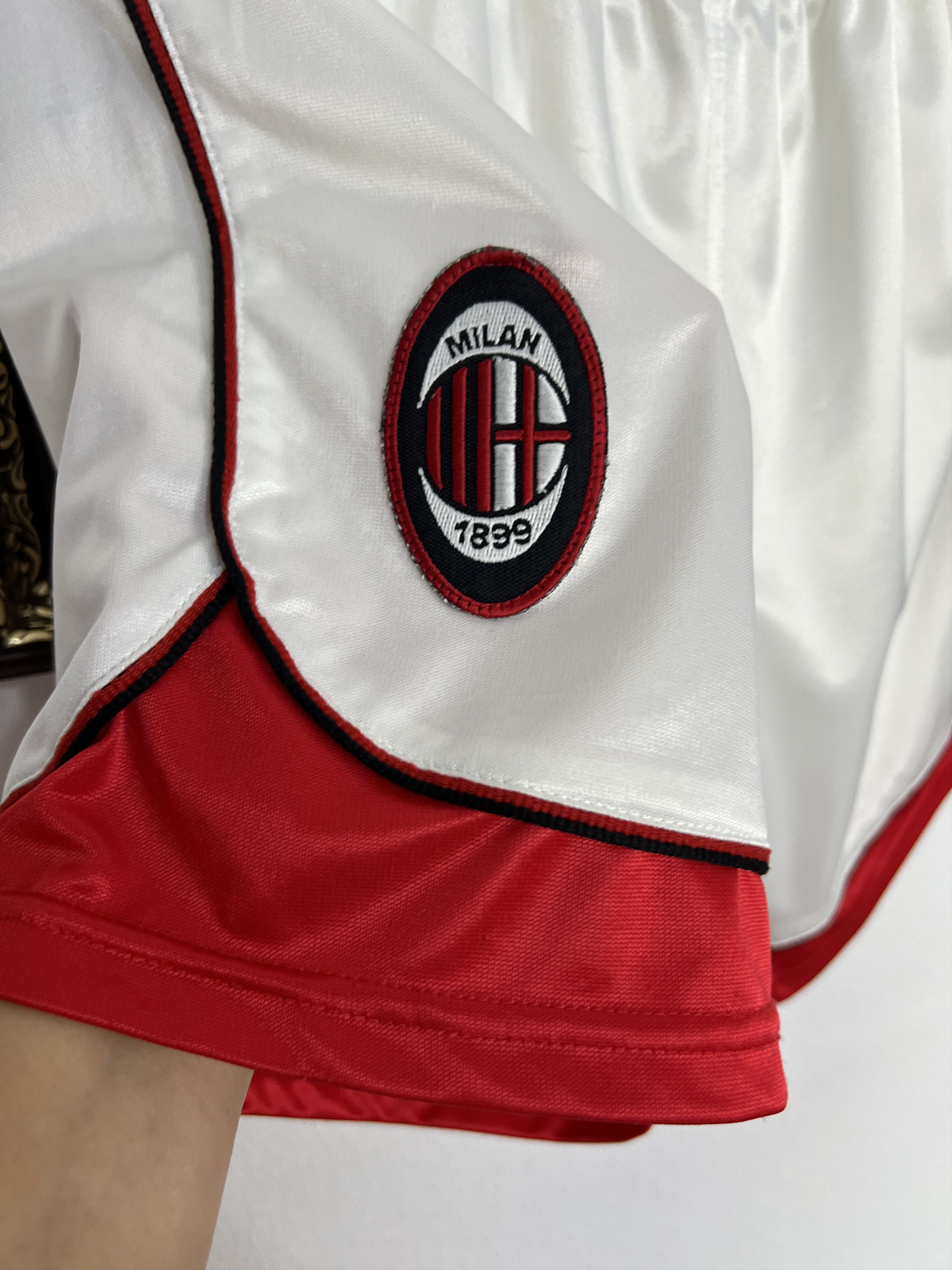 Lotto Sport Vintage 90's Lotto AC Milan Football Shorts Athletic Soccer Size US 34 / EU 50 - 4 Thumbnail