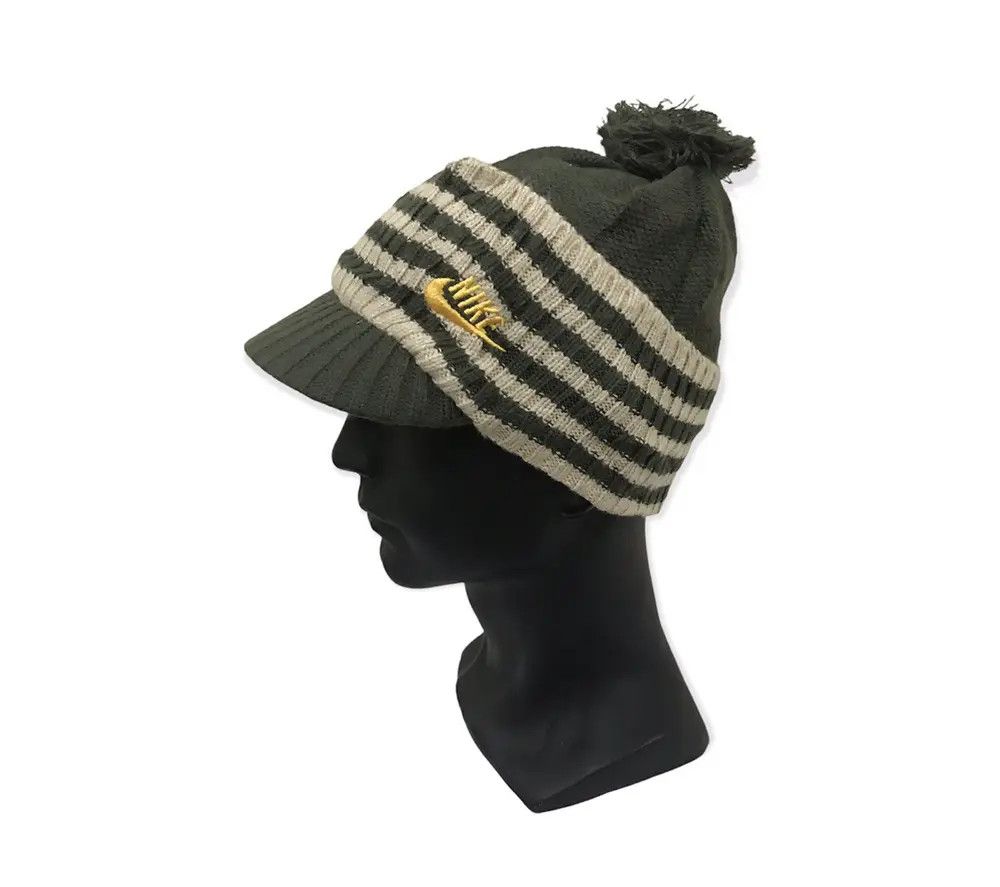 Nike Nike Stripe Design Beanie Hat Size ONE SIZE - 1 Thumbnail