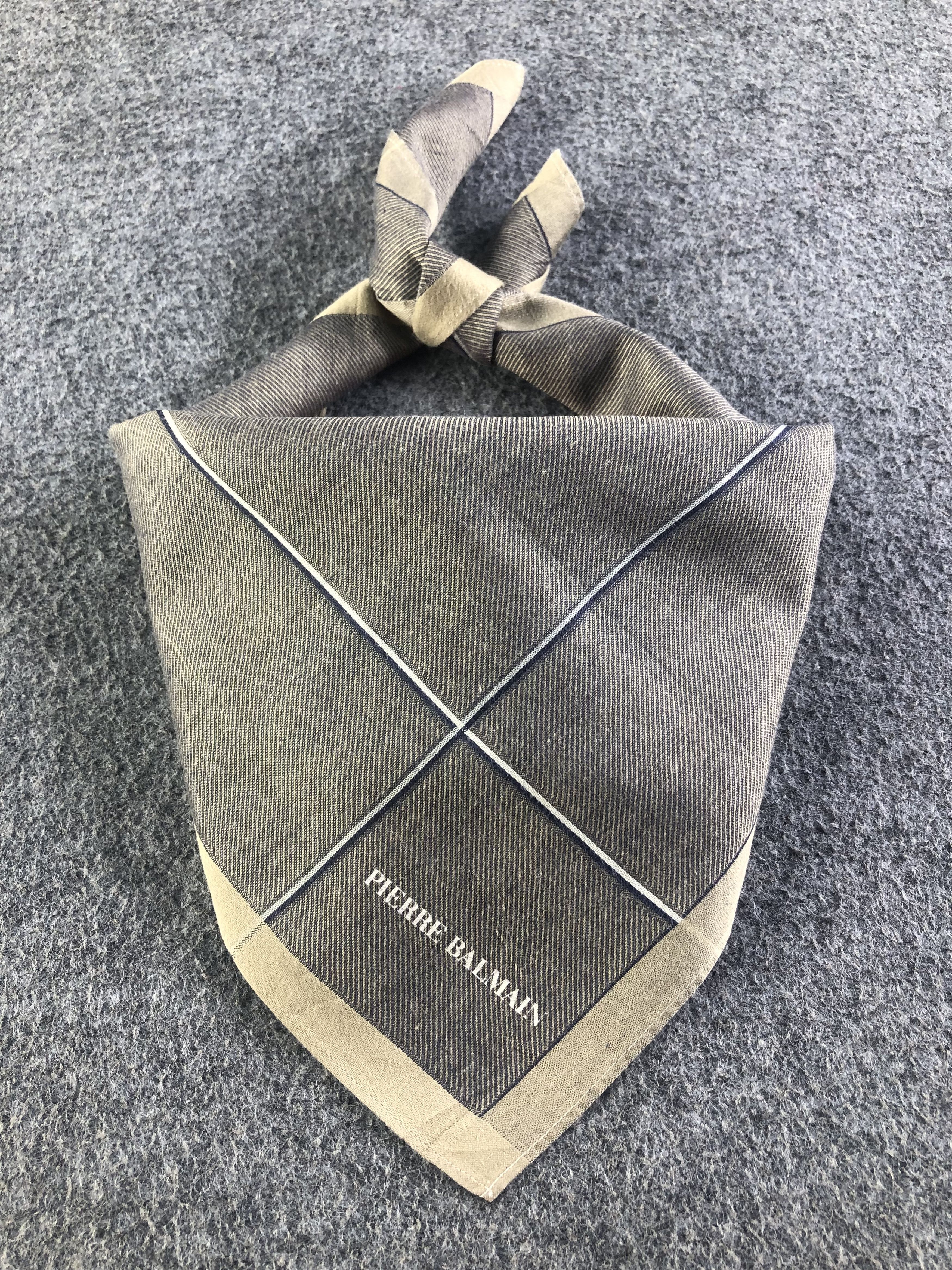Pierre Balmain Handkerchief Bandana Neckerchief C465