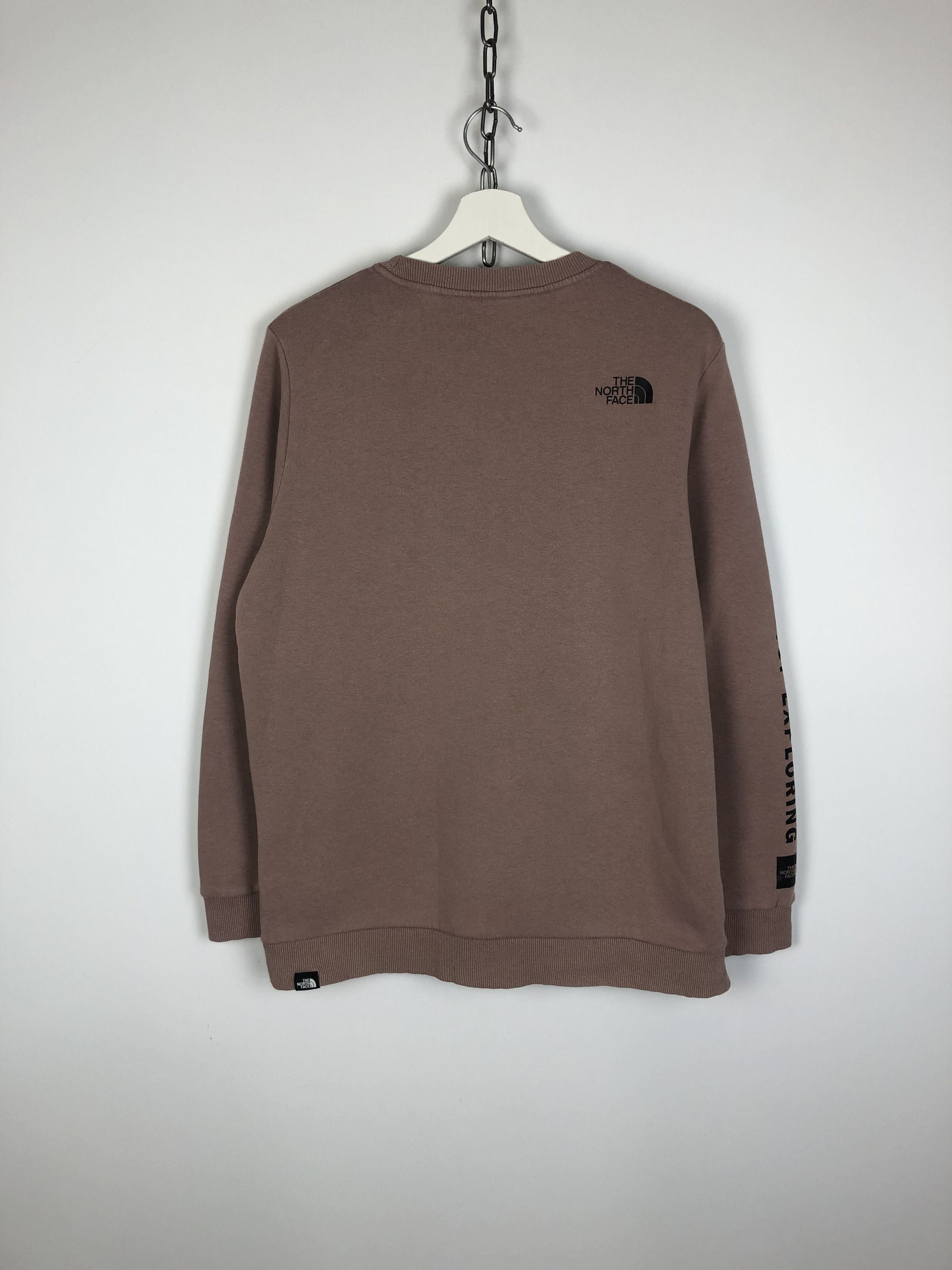 The North Face The North Face Sweatshirt Center Logo Crewneck size L Size L / US 10 / IT 46 - 8 Thumbnail