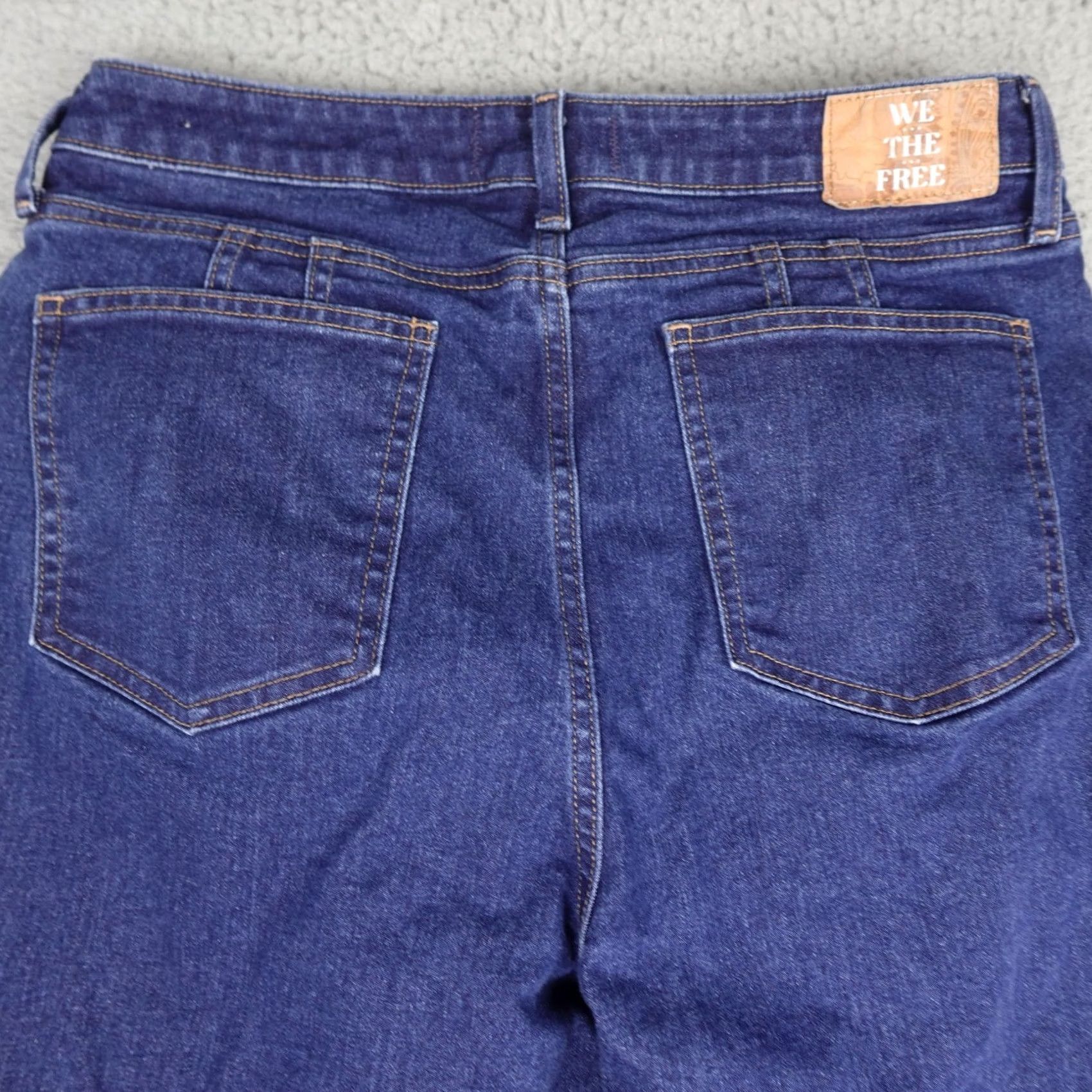 Vintage We The Free Jeans Womens 31 Blue High Rise Flare Leg Stretch Denim Curvy Dark Jeans Size 24" / US 00 / IT 34 - 7 Thumbnail