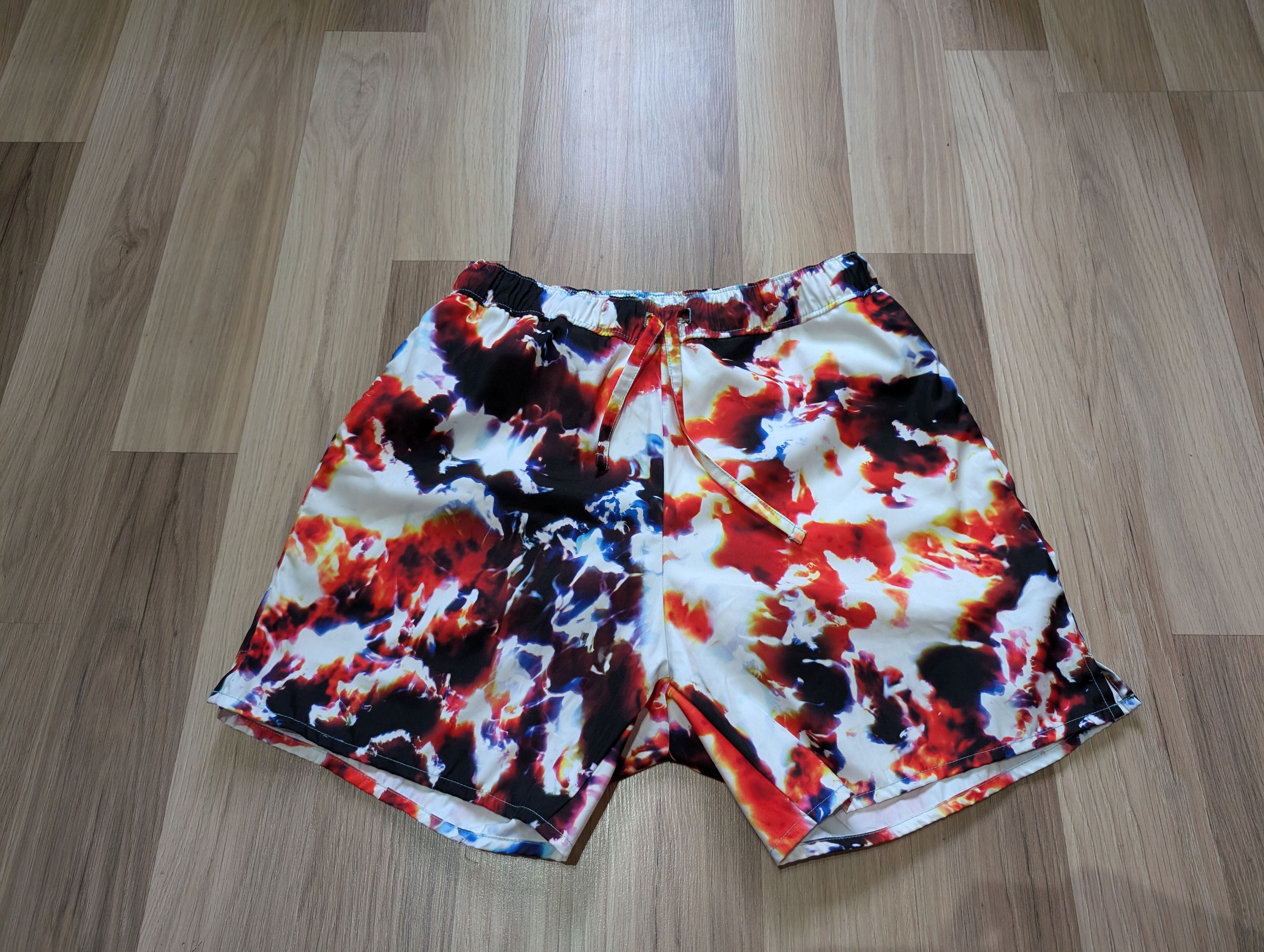 Designer × Julian Zigerli Mens Julian Zigerli Swim Shorts Size XS Archive print Size US 28 / EU 44 - 1 Thumbnail