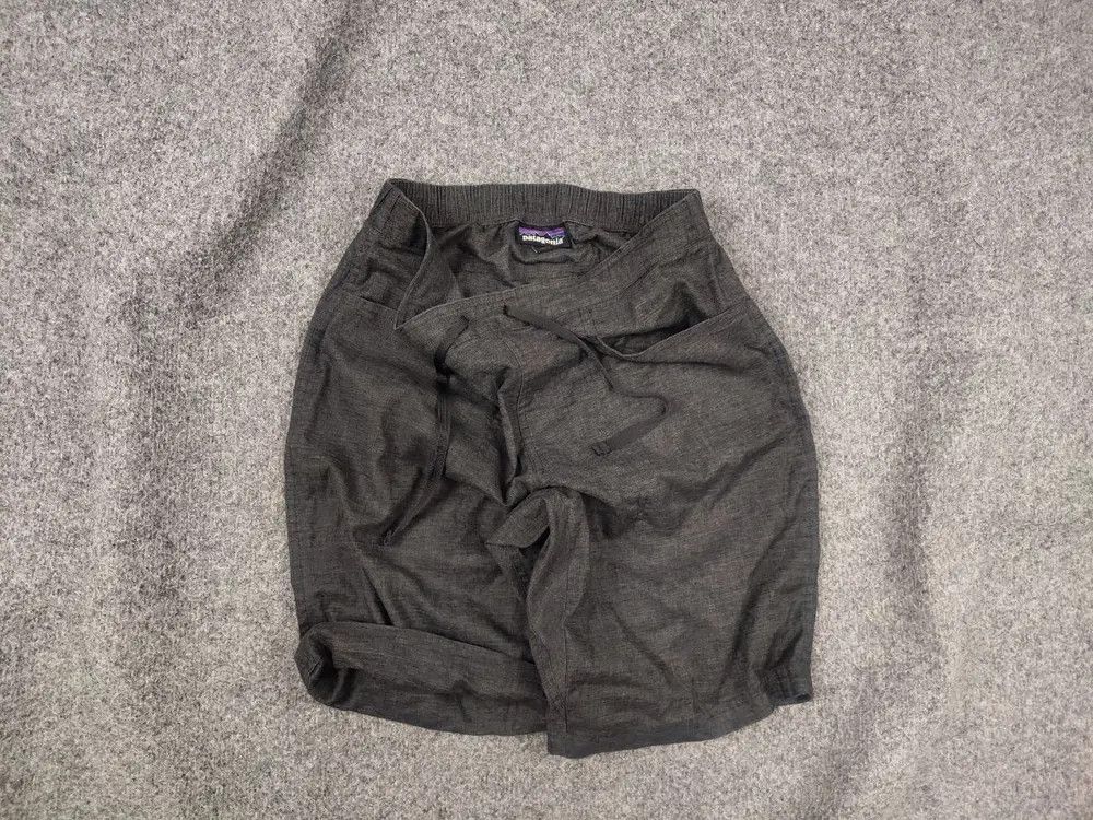 Patagonia Patagonia hemp Blend Light All Wear Casual Pocket Shorts Size US 30 / EU 46 - 1 Thumbnail
