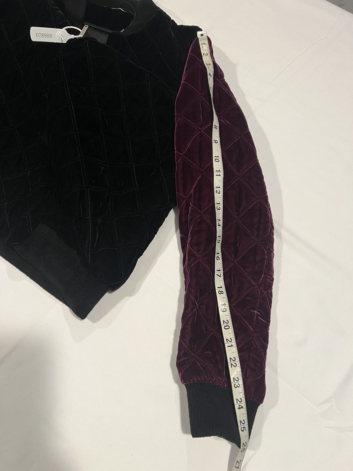 Saint Laurent Paris Saint Laurent quilted velvet jacket. 54/44. $5390 Size US L / EU 52-54 / 3 - 8 Thumbnail
