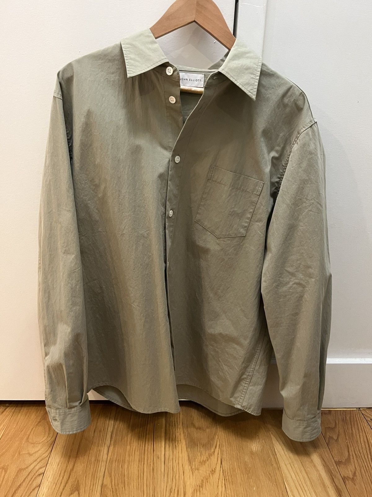 John Elliott John Elliott / Cloak Button Up / Sage / Medium Size US M / EU 48-50 / 2 - 1 Thumbnail