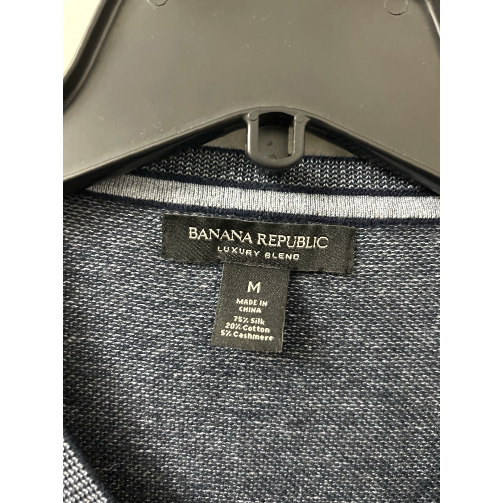 Banana Republic Banana Republic Sweater Mens Medium Blue V-Neck Silk Cotton Cashmere Luxury Blend Pullover Association Designer All Seasons Lightweight Regular Knit Size US M / EU 48-50 / 2 - 5 Thumbnail