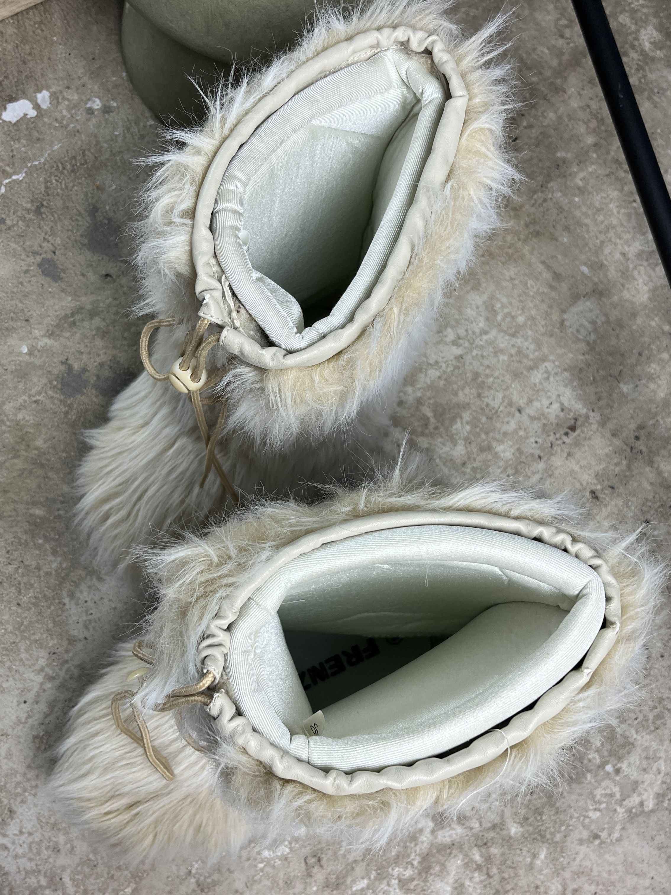 Vintage 2000s FAUX FUR FLUFFY APRES-SKI MOON BOOTS CREAM - № 5100 Size US 6 / EU 39 - 3 Thumbnail