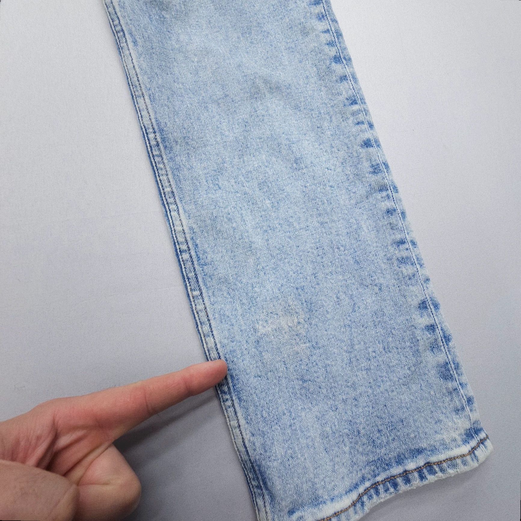 Abercrombie & Fitch Abercrombie & Fitch The Ankle Straight Ultra High Rise Jeans Size 26 Light Denim Blue 5-Pocket Womens 90s Size 26" / US 2 / IT 38 - 4 Thumbnail