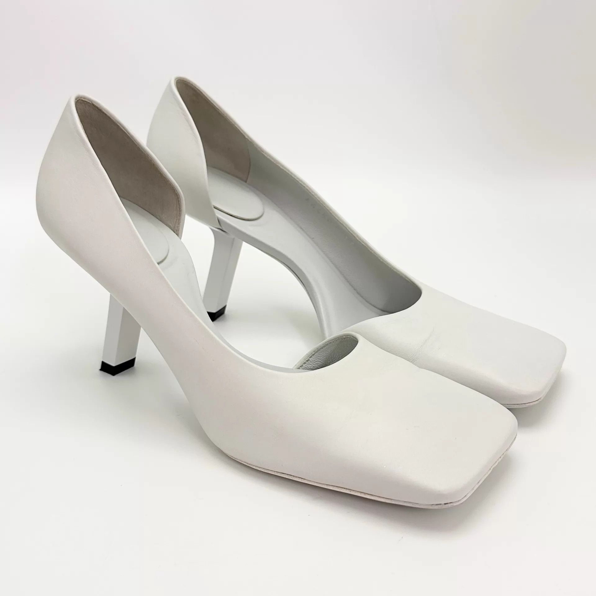 Balenciaga BALENCIAGA women's Square Toe High Heels 37 Size US 6.5 / IT 36.5 - 1 Thumbnail