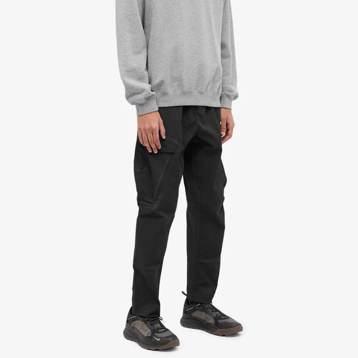 Nike NIKE TECH WOVEN UTILITY PANT DH3866-010 Size US 32 / EU 48 - 3 Thumbnail