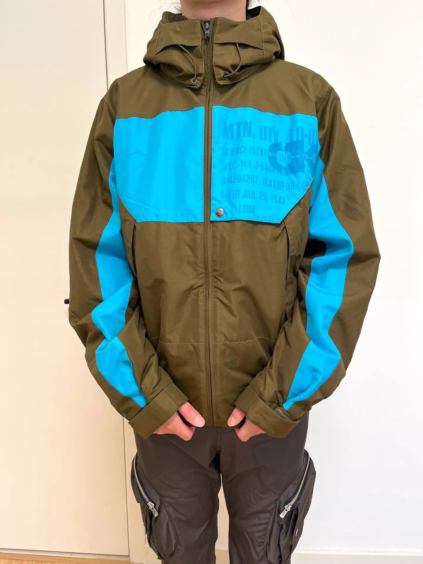 Oakley Oakley Vintage 00ss Ski Jacket L Size US L / EU 52-54 / 3 - 1 Thumbnail