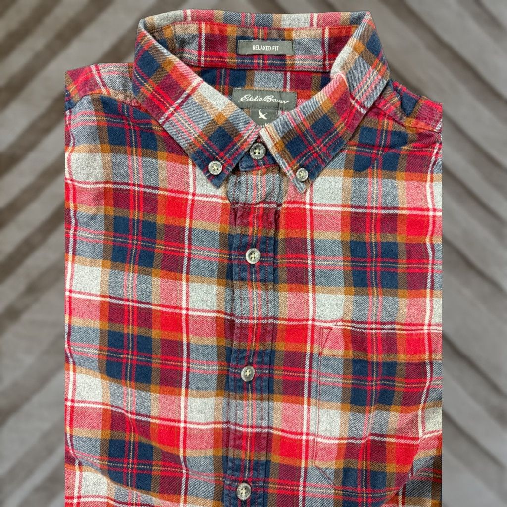 Eddie Bauer Eddie Bauer Flannel Shirt Men Medium Gray Red Navy Plaid Heavy Cotton Relaxed Button-Up" Size US M / EU 48-50 / 2 - 1 Thumbnail