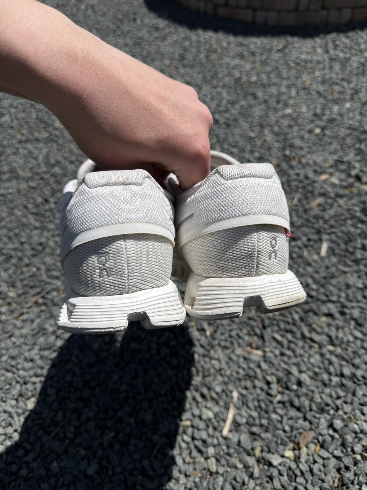 On On Cloud Running 5 White Size 12 Size US 9 / EU 42 - 3 Thumbnail