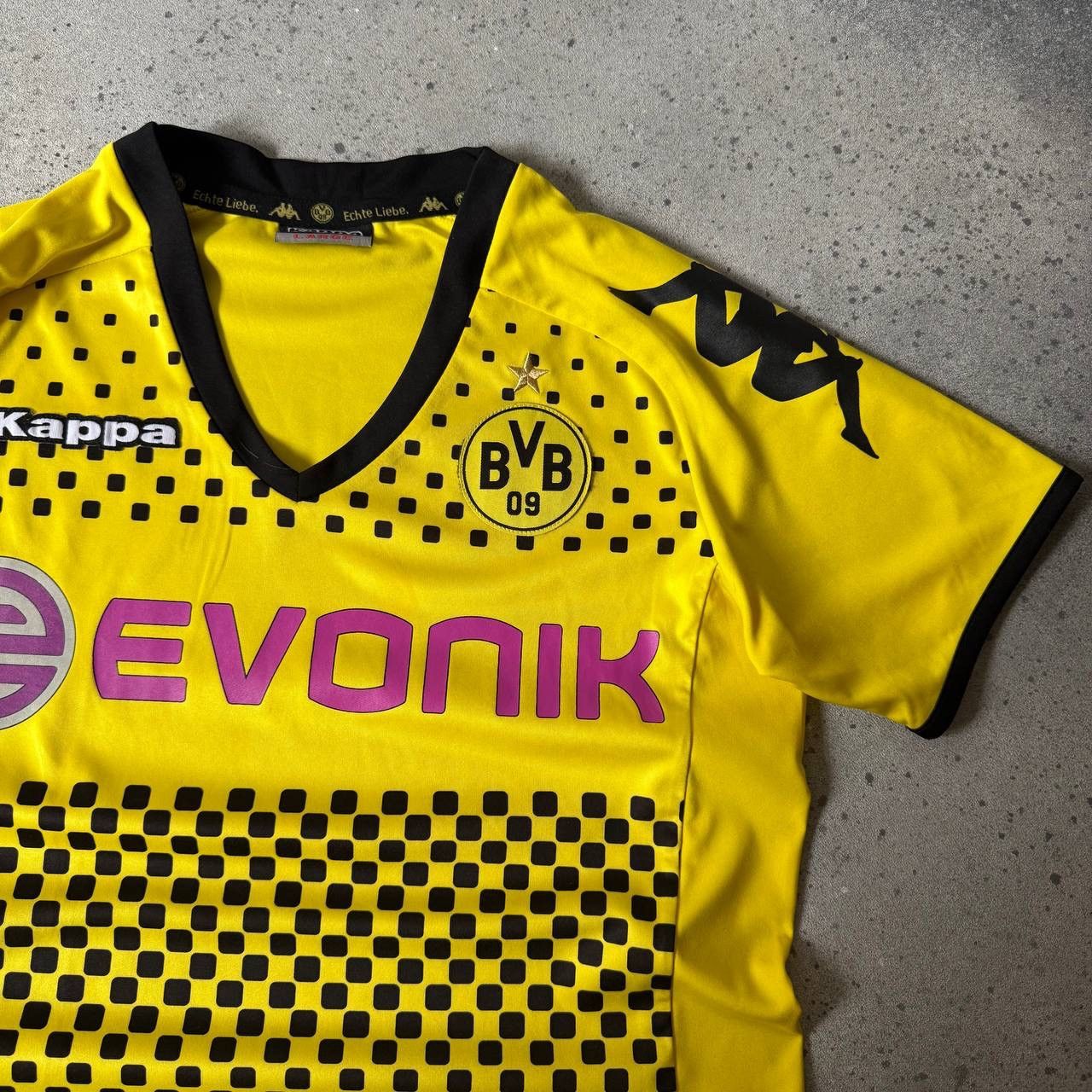 Vintage Borrusia Dortmund 2010 Vintage Home Jersey #10 Mario Gotze Size US L / EU 52-54 / 3 - 5 Thumbnail