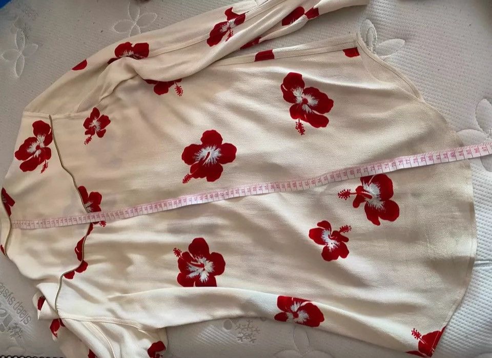 Saint Laurent Paris saint laurent 16aw hibiscus flower shirt Size s Size US S / EU 44-46 / 1 - 4 Thumbnail