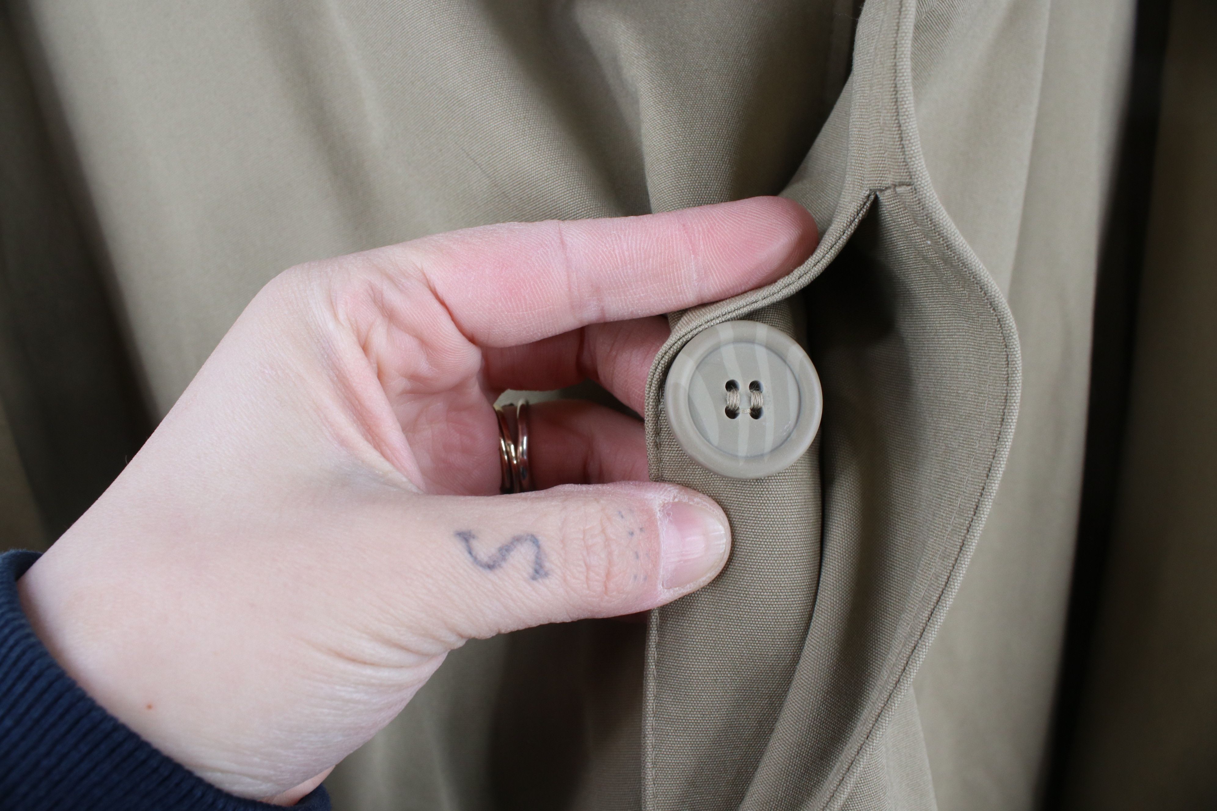 Vintage Vintage 90s Streetwear Lined Trench Coat Rain Jacket Beige Size US XXL / EU 58 / 5 - 6 Thumbnail
