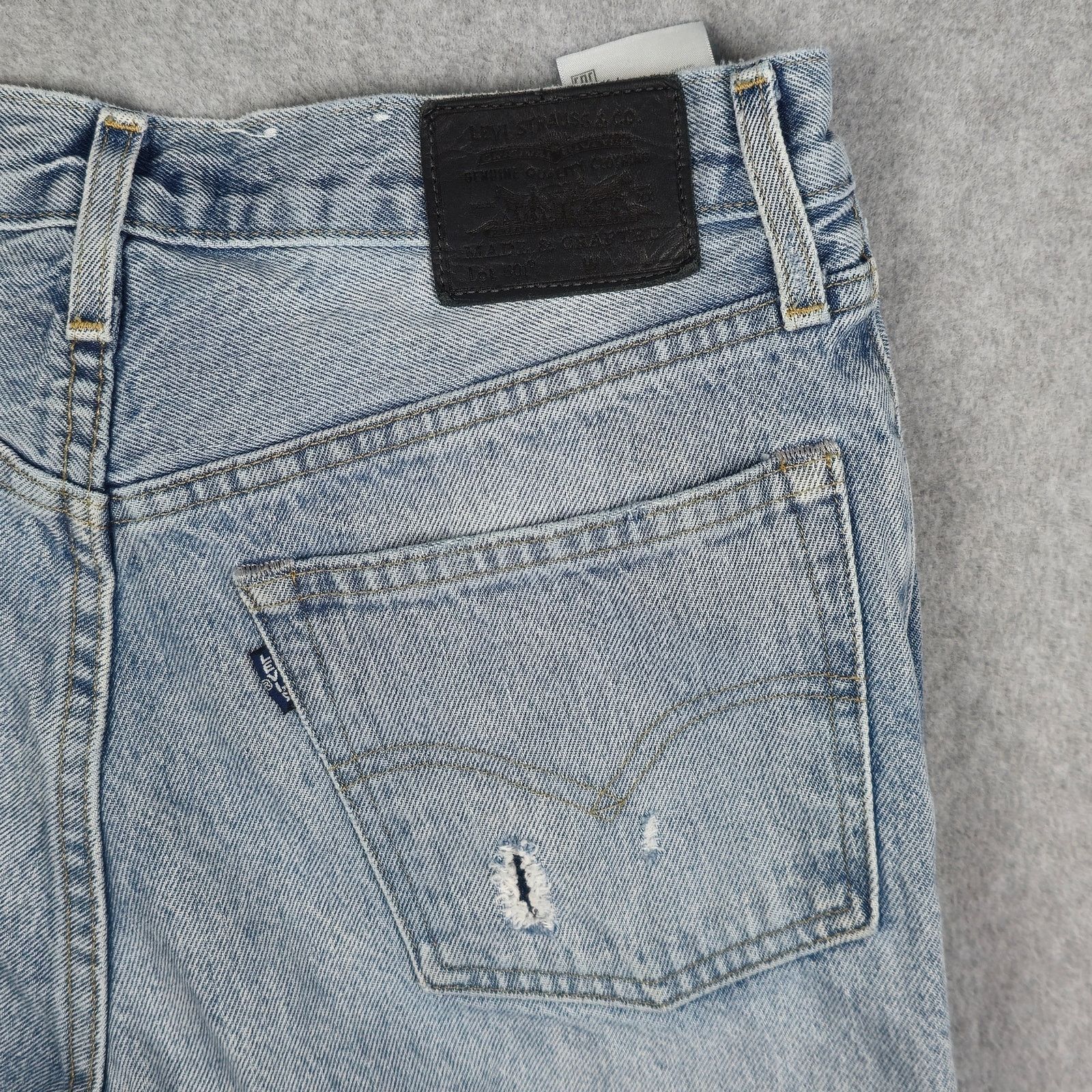 Levi's Levi's 501 Jeans 28x28 Button Fly Joe Cool Snoopy Patch Size US 28 / EU 44 - 12 Thumbnail