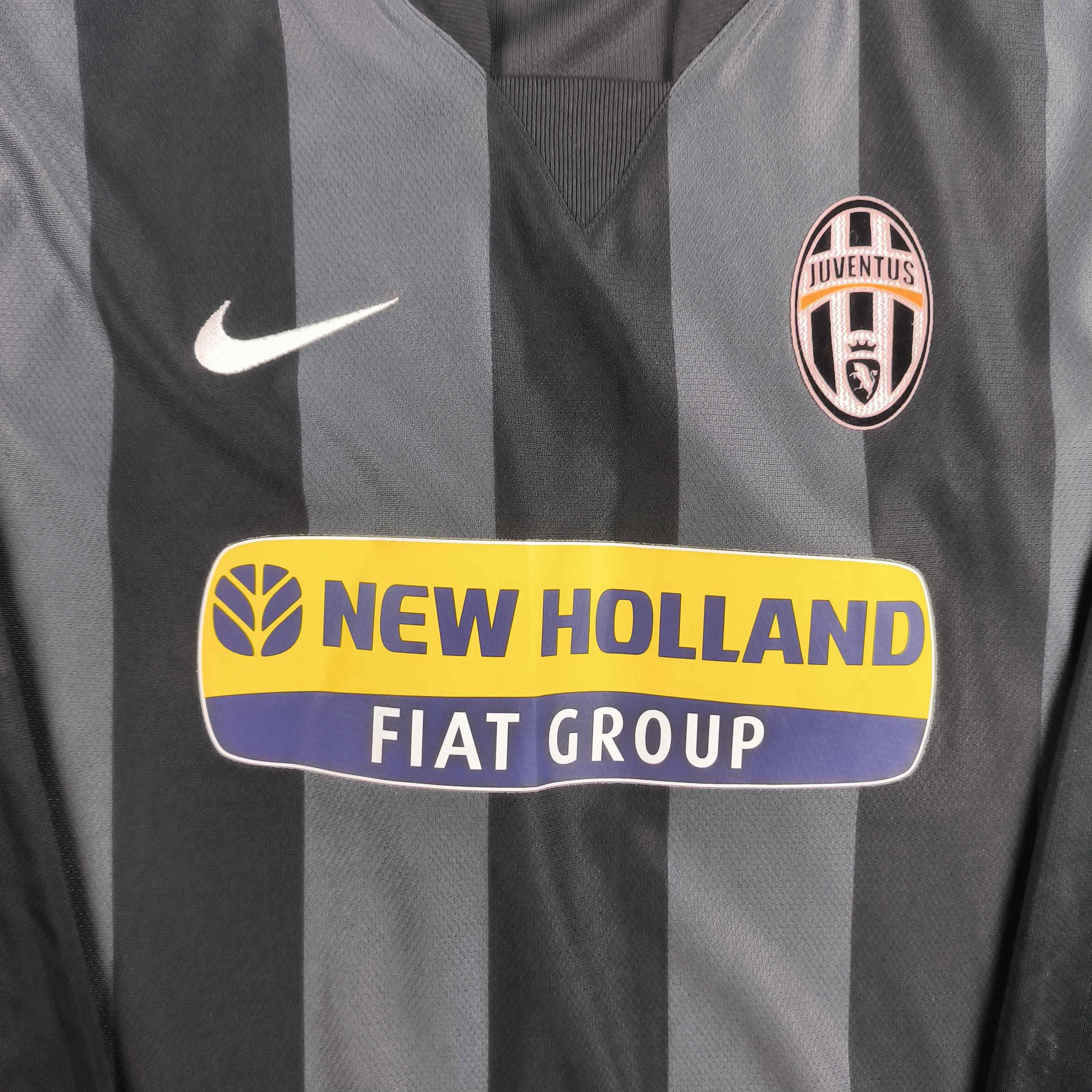 Nike Juventus 2007-08 Nike GK Buffon football jersey size XL Size US XL / EU 56 / 4 - 3 Thumbnail