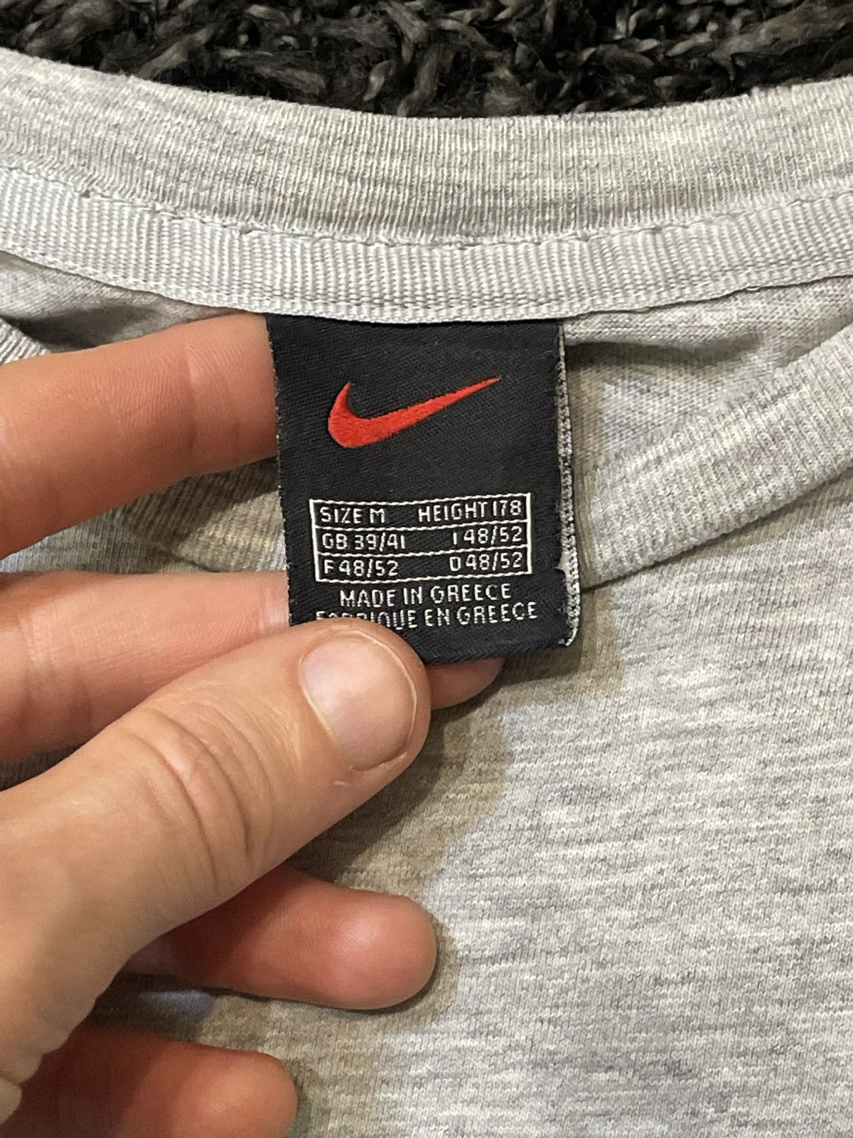 Nike × Nike ACG × Vintage Vintage Nike Rare tee Made Greece 90s Rare T-shirt Y2K Size US M / EU 48-50 / 2 - 3 Thumbnail