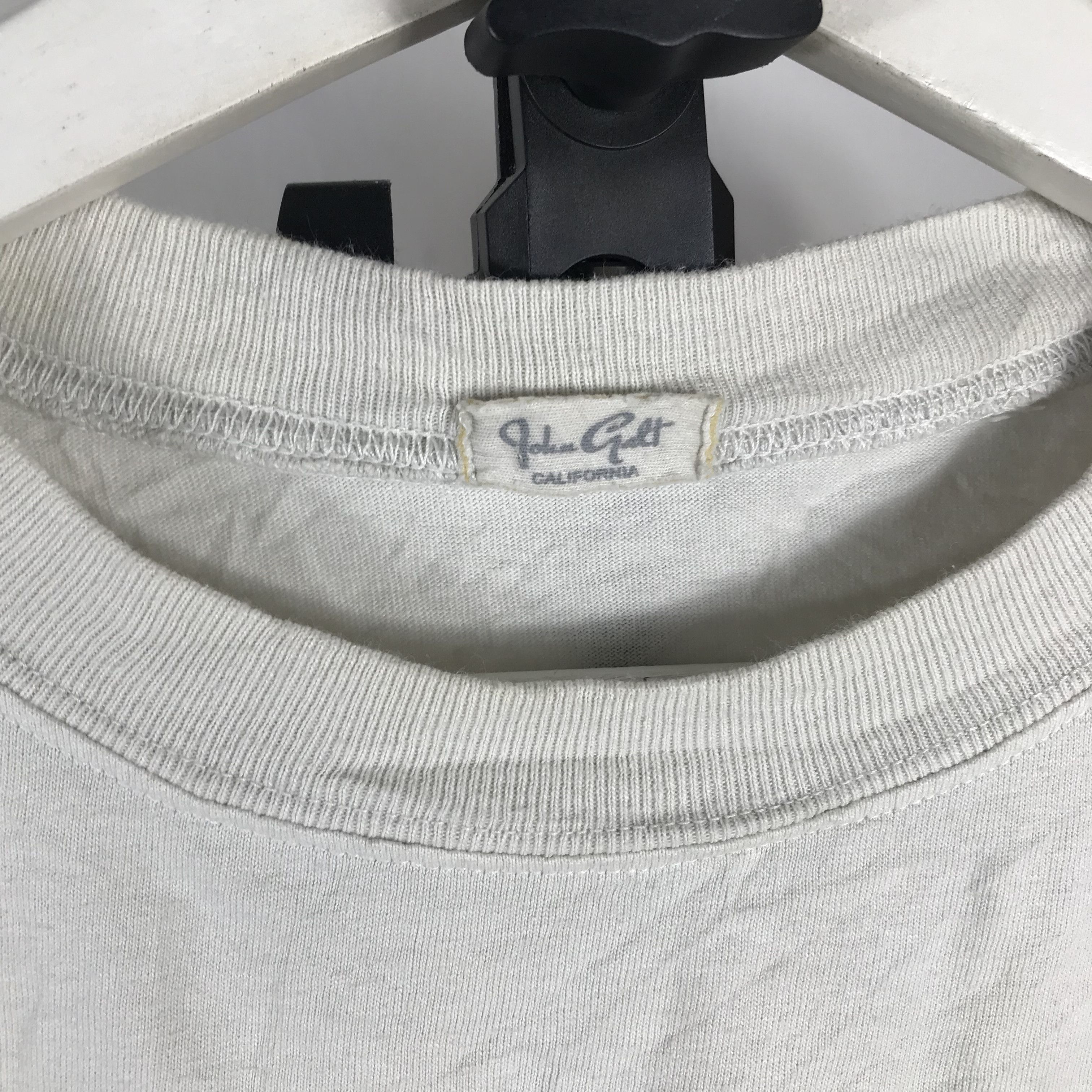 Vintage Brandy Melville Fight Tyranny Love Freedom Berlin phototee Size US L / EU 52-54 / 3 - 5 Thumbnail
