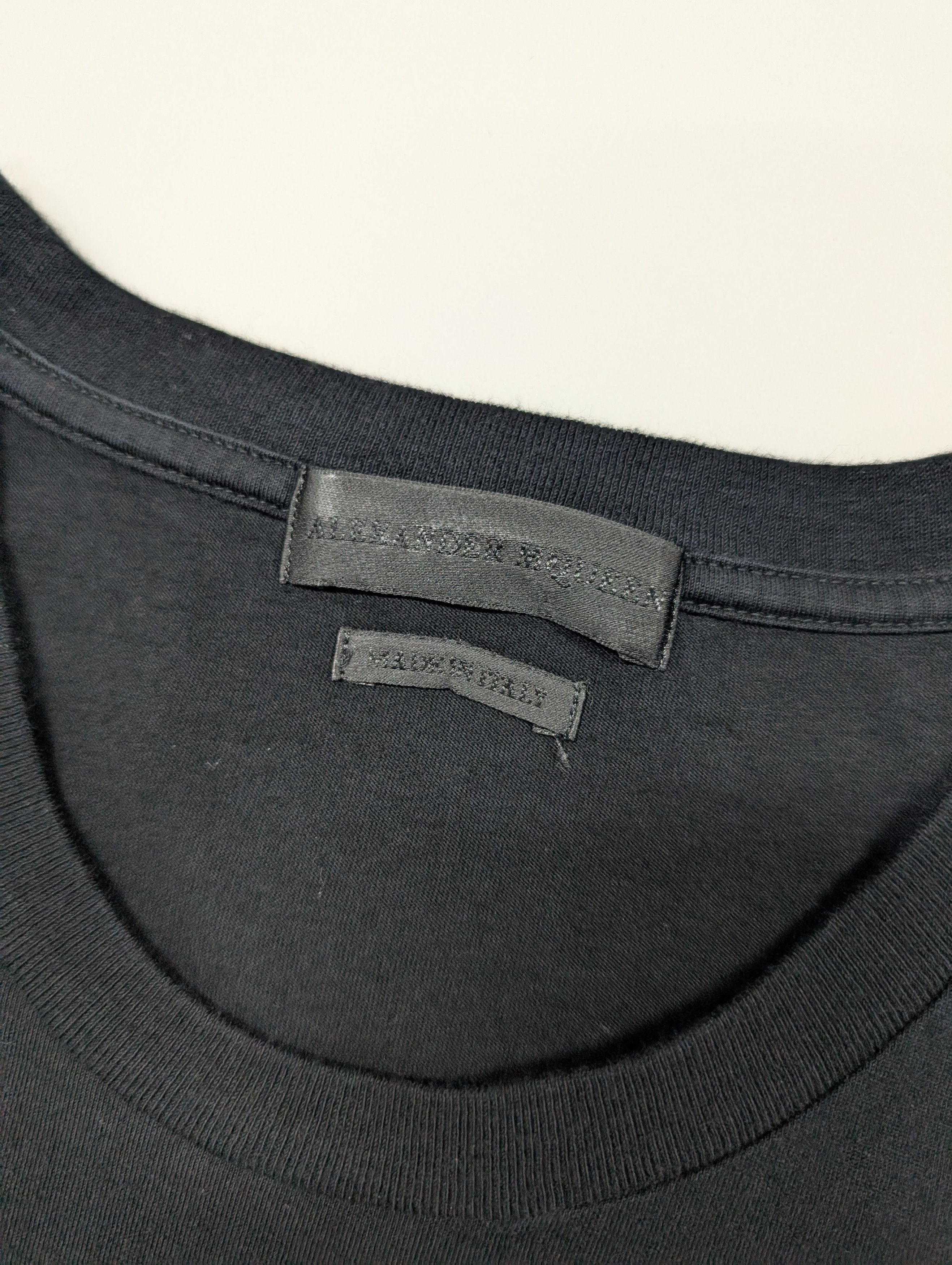 Alexander McQueen Black Tee With Signature Skull Embroidered Logo Size US XL / EU 56 / 4 - 3 Thumbnail