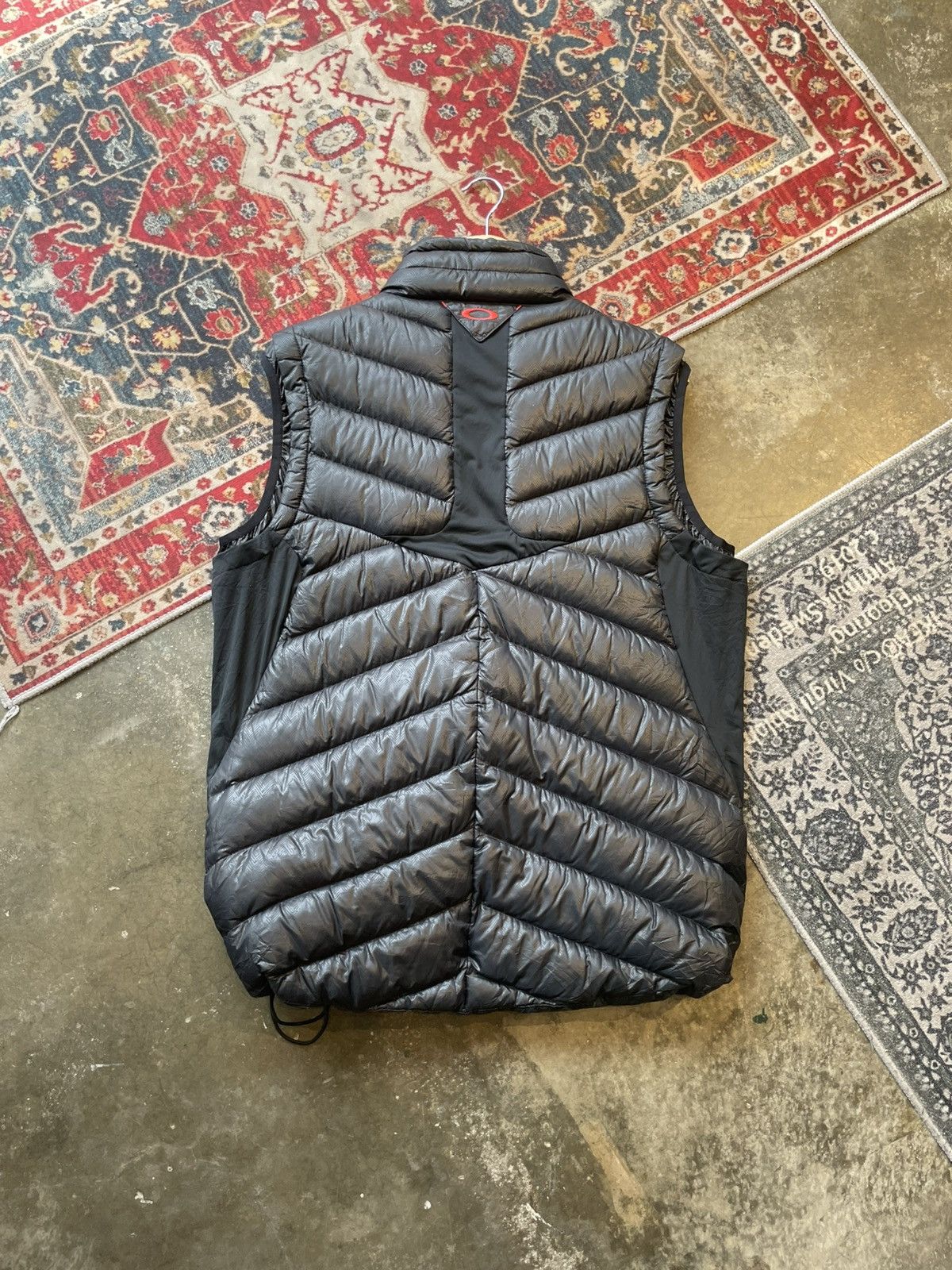 Oakley Oakley down vest puffer Size US XL / EU 56 / 4 - 2 Thumbnail