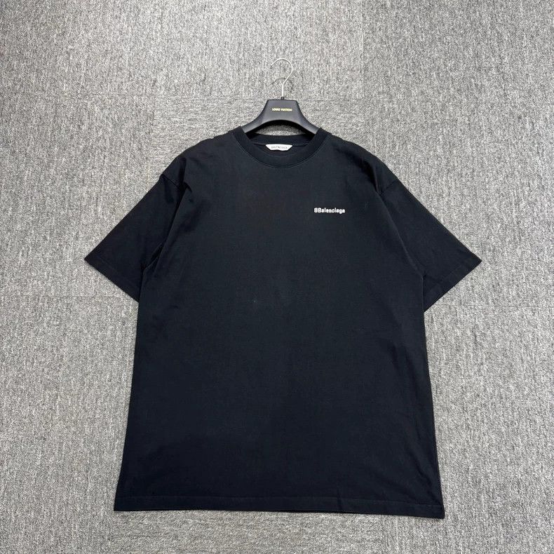 Balenciaga Balenciaga T-shirt Size US S / EU 44-46 / 1 - 1 Thumbnail