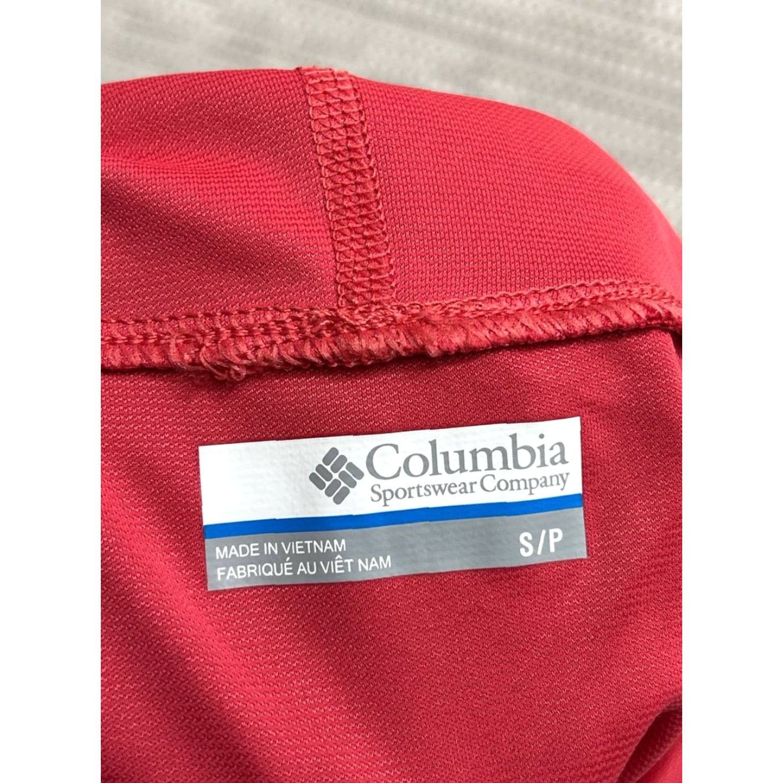 Logo 7 Columbia Shirt Mens Small Red Logo Raglan Sleeve EXS Funnel Sun Size US S / EU 44-46 / 1 - 7 Thumbnail