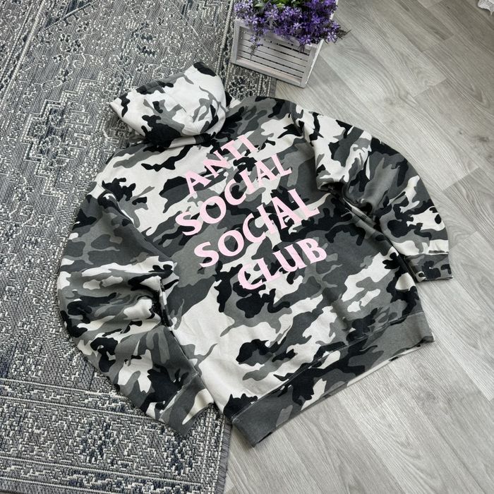 Assc snow camo discount hoodie