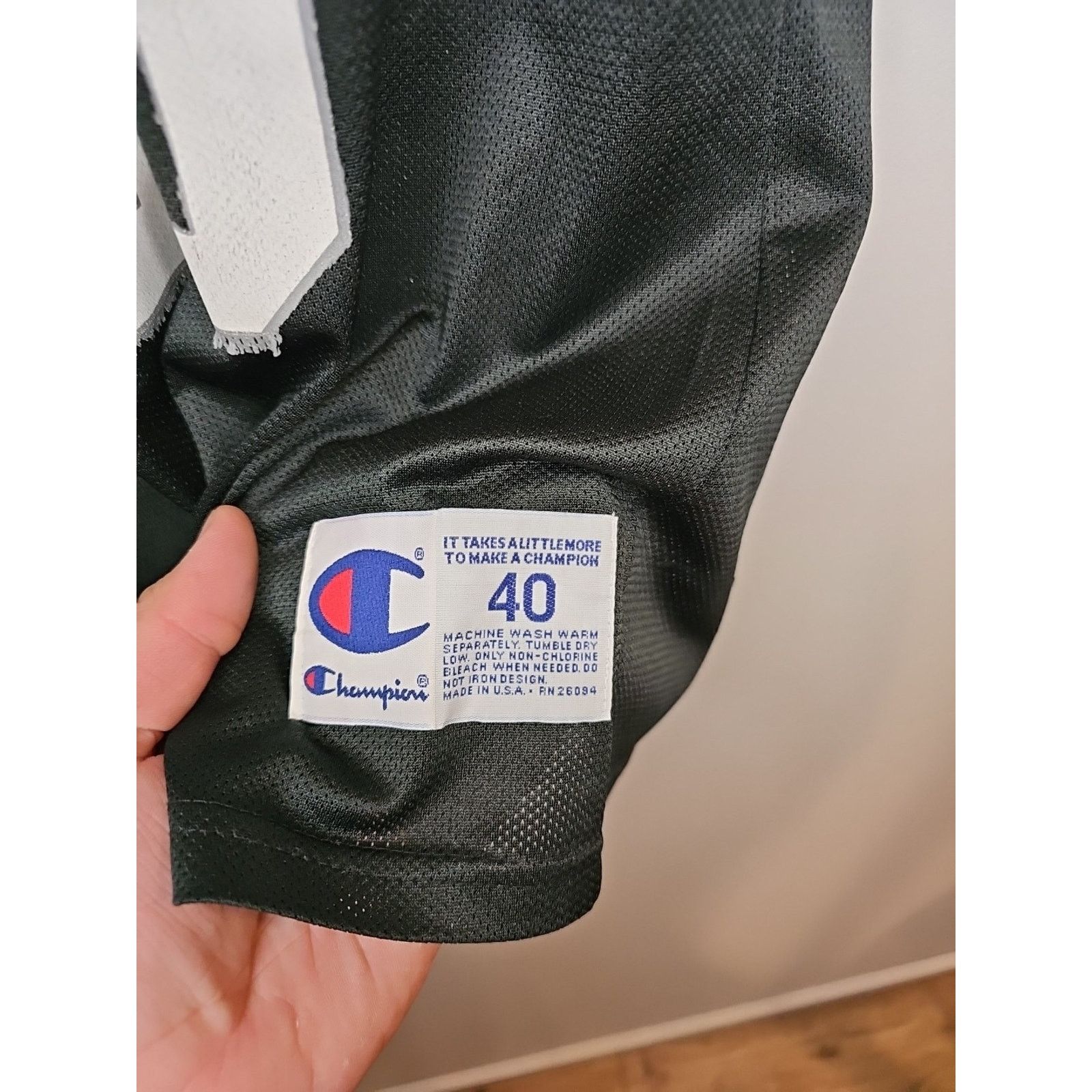 Champion San Antonio Spurs David Robinson #50 Champion Jersey Sz 40 Size US M / EU 48-50 / 2 - 4 Thumbnail