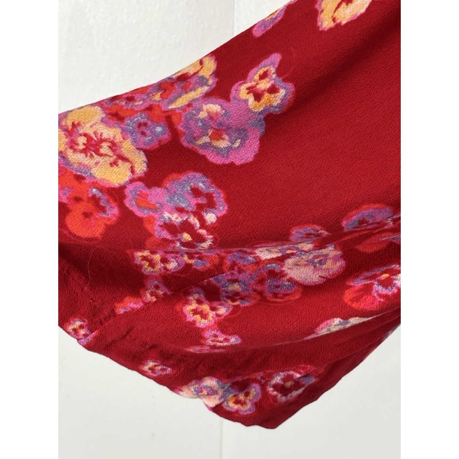 Free People Free People Bodysuit Bell Sleeve Red Floral L Womens Size L / US 10 / IT 46 - 3 Thumbnail