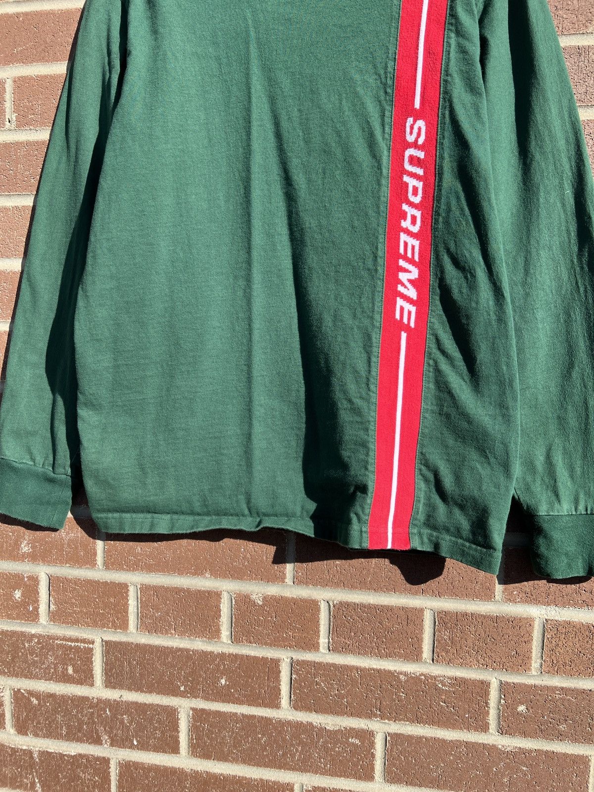 Supreme Supreme FW18 Vertical Logo Stripe Longsleeve Size US S / EU 44-46 / 1 - 6 Thumbnail