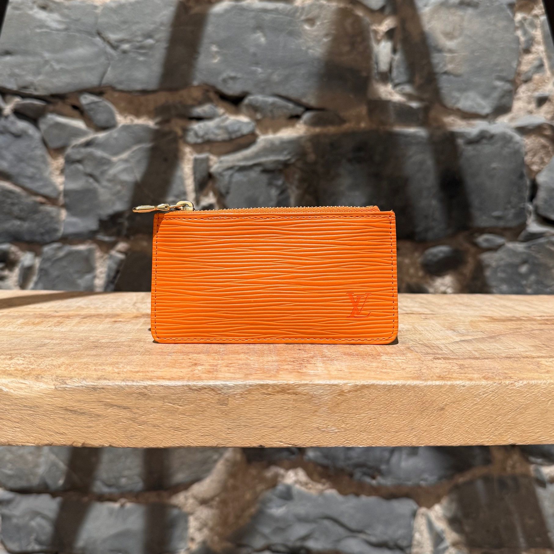 Louis Vuitton Louis Vuitton Vintage 2003 Orange Epi Leather Zip Key Pouch Size ONE SIZE - 1 Thumbnail
