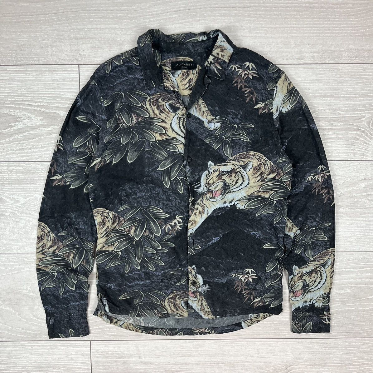 Allsaints Allsaints Chokai LS Over Print Viscose Button Shirt Size US S / EU 44-46 / 1 - 1 Thumbnail