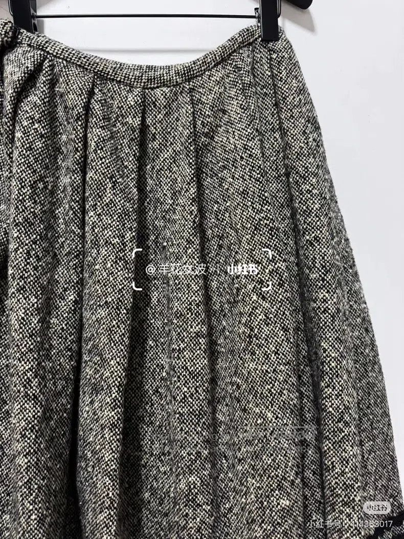 Comme des Garcons Comme Des Garcons size M Tweed midi skirt with umbrella pl Size 23" - 3 Thumbnail
