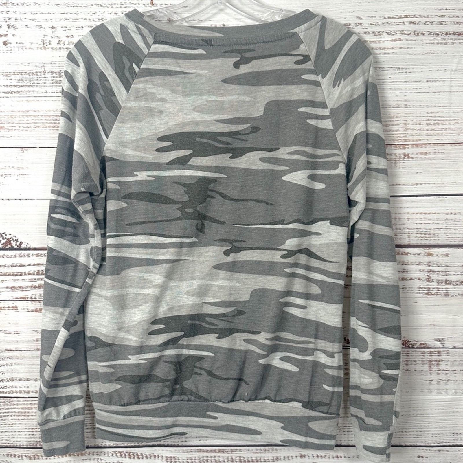 Alternative Apparel Alternative Grey Camo Pullover Top, EUC, Small, MSRP $69 Size S / US 4 / IT 40 - 12 Thumbnail