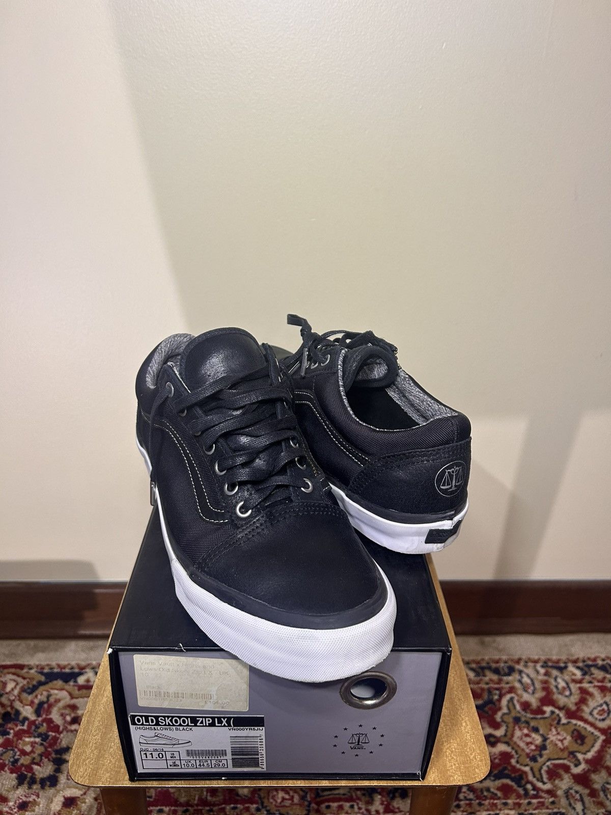 Vans Vans x Highs and Lows Old Skool US11 Size US 11 / EU 44 - 1 Thumbnail