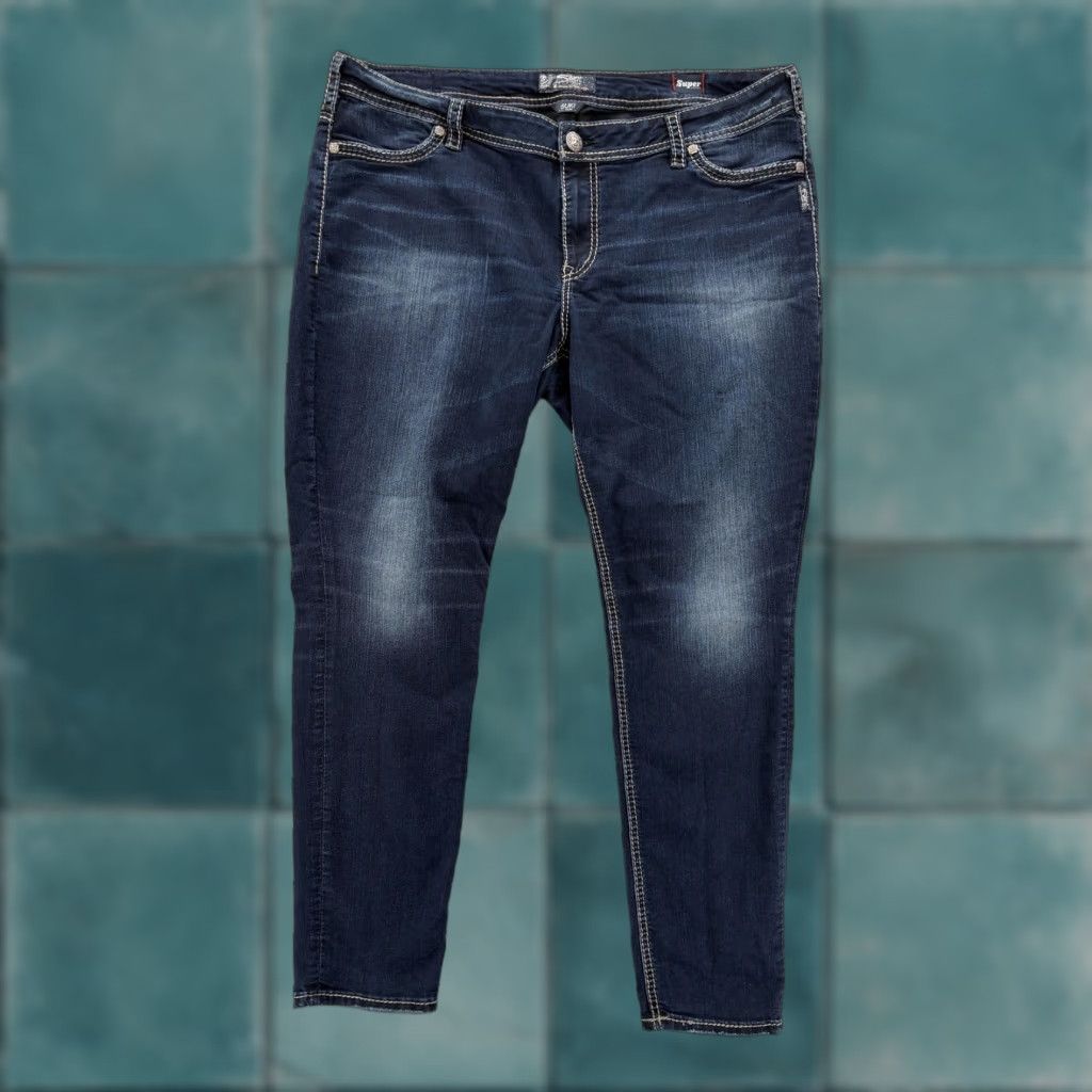 Silver Jeans Co. Silver Jeans Co. Suki Mid Super Skinny Jeans Womens 22 Blue Dark Wash Stretch Denim Slim Pockets 5-Pocket Rise Mid Size 40" / US 18 - 1 Thumbnail