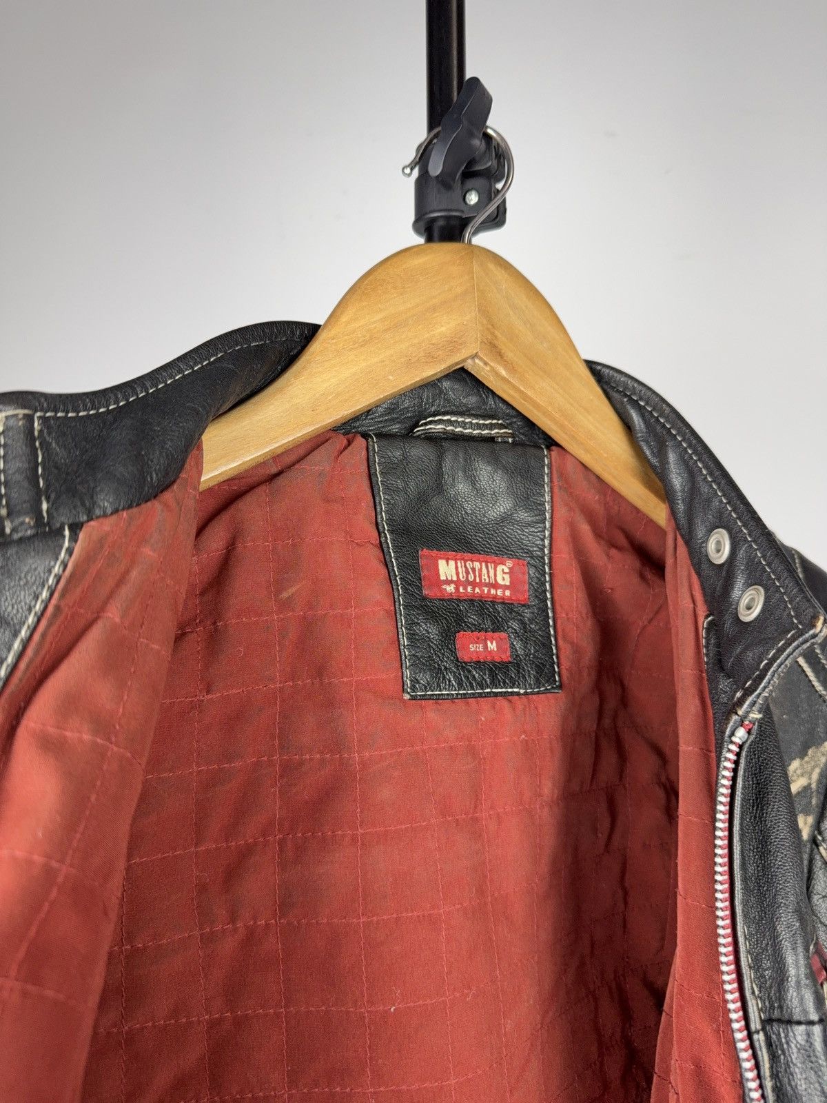 Mustang 00s Mustang Faded Leather Biker Jacket Vintage Racing Moto Size M / US 6-8 / IT 42-44 - 11 Thumbnail