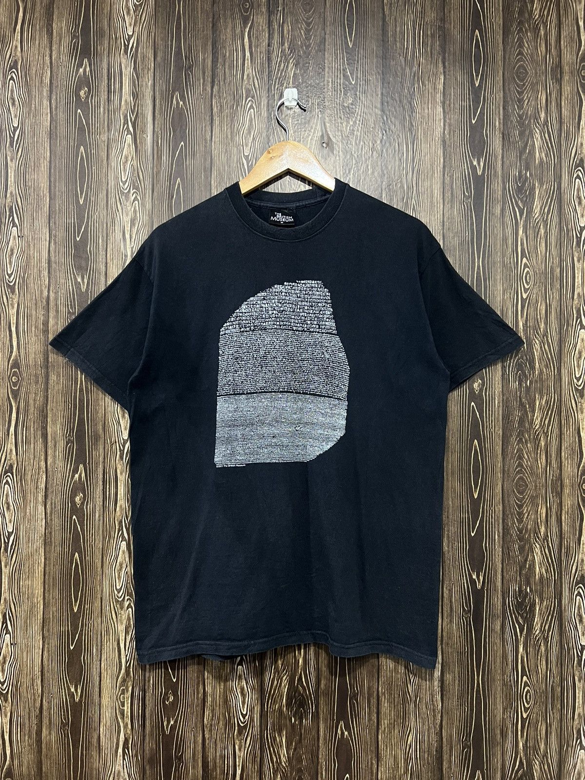 Vintage Vintage The British Museum Hieroglyphs Sanskrit Art Tshirt Size US M / EU 48-50 / 2 - 1 Thumbnail
